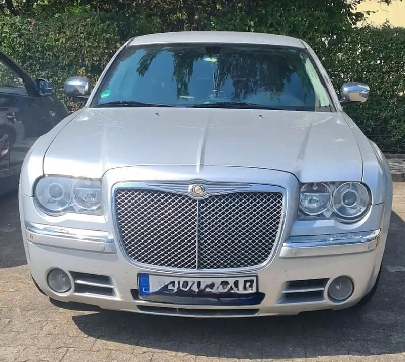 Occasion 2006 Chrysler 300C Touring Break | 2 800 € - Image 1/4