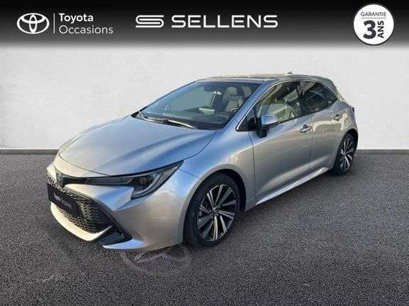 Utilisé 2023 Toyota Corolla Design Berline | 23 980 € (Prix juste) - Image 1/1