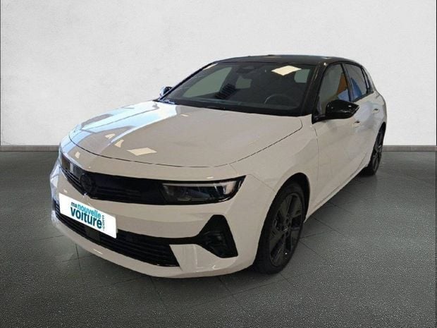 Blanc Nouvelle 2024 Opel Astra Berline | 36 490 € - Image 1/4
