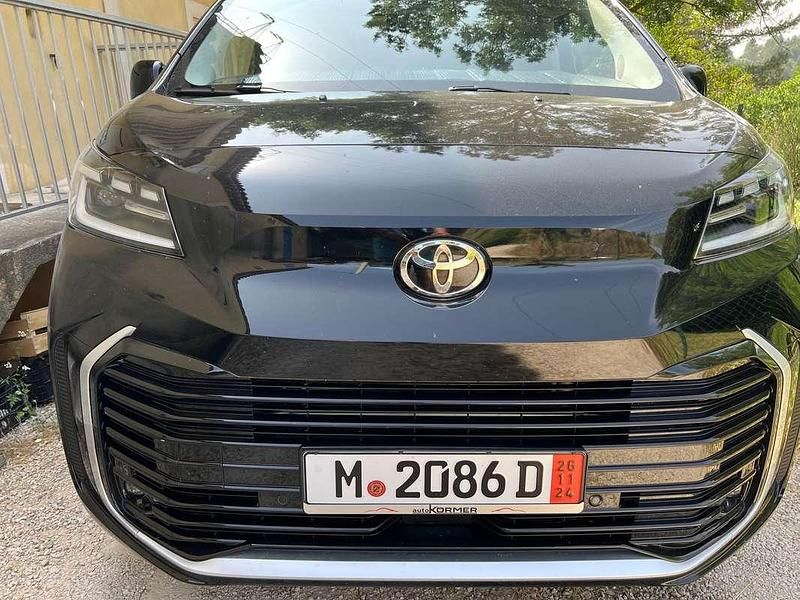 Occasion Toyota Proace Verso Lounge 177 ch (130 kW) 2024 Noir Break