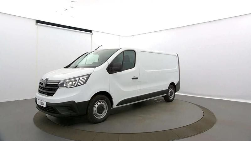 Blanc Nouvelle 2025 Renault Trafic Van | 31 890 € (Prix juste) - Image 1/4