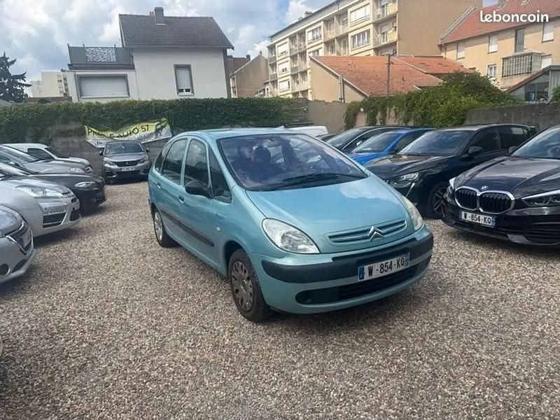 Gris Utilisé 2004 Citroën Xsara Picasso Monospace | 2 200 € - Image 1/4