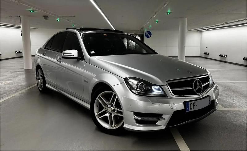 Utilisé 2012 Mercedes C220 Avantgarde Berline | 14 990 € (Prix cher) - Image 1/4