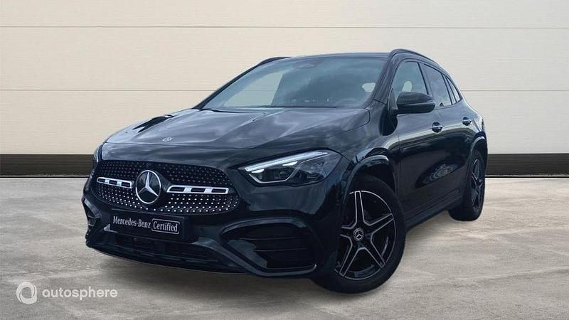 Noir Nouvelle 2024 Mercedes GLA200 AMG line SUV | 44 799 € (Super prix) - Image 1/4