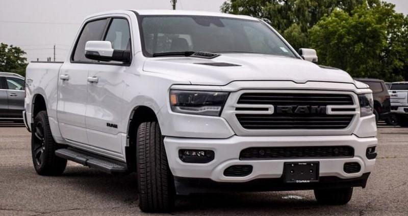 Blanc Occasion 2023 Dodge Ram Pick-up | 53 835 € (Prix cher) - Image 1/4