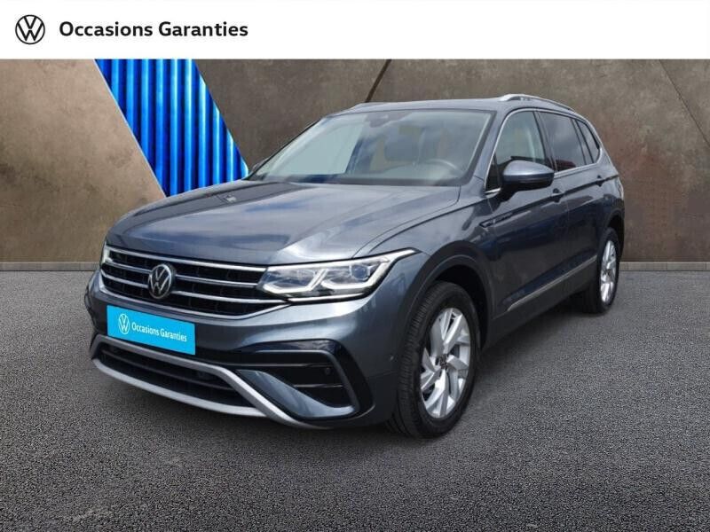 Gris Utilisé 2021 VW Tiguan Allspace Exclusive SUV | 31 890 € (Prix juste) - Image 1/4