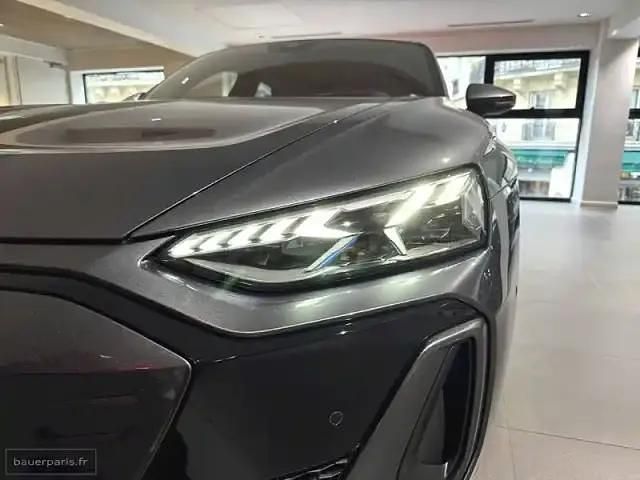 Occasion Audi e-tron Design 434 kW (591 ch) 2025 Gris SUV