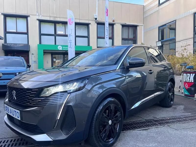 Gris Utilisé 2021 Peugeot 3008 S SUV | 17 310 € (Prix assez cher) - Image 1/4