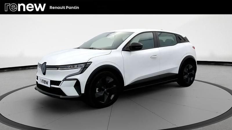 Blanc Utilisé 2024 Renault Mégane Equilibre Berline | 20 990 € (Bon prix) - Image 1/4