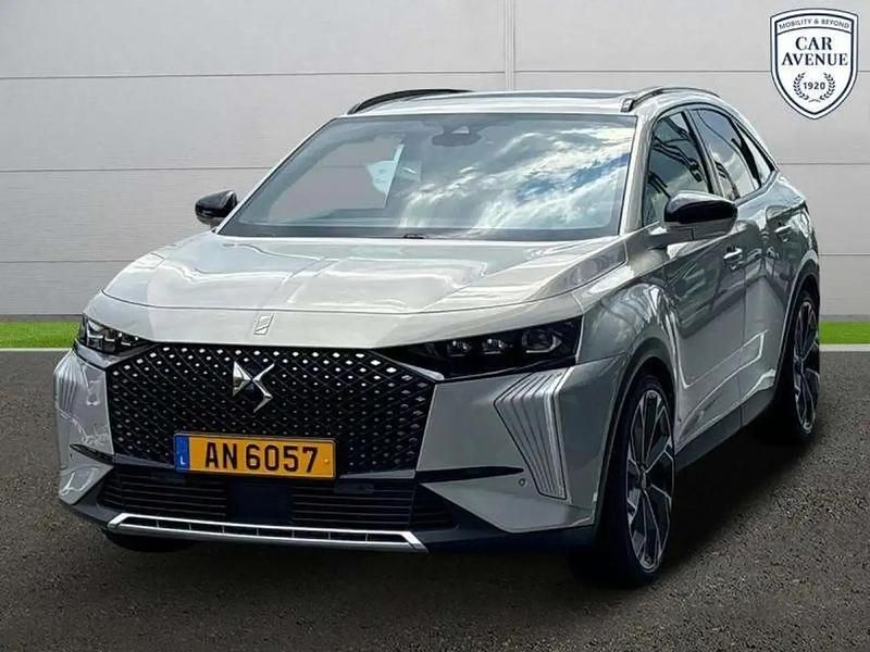 Gris Utilisé 2024 DS Automobiles DS7 Crossback Opera SUV | 51 230 € - Image 1/4