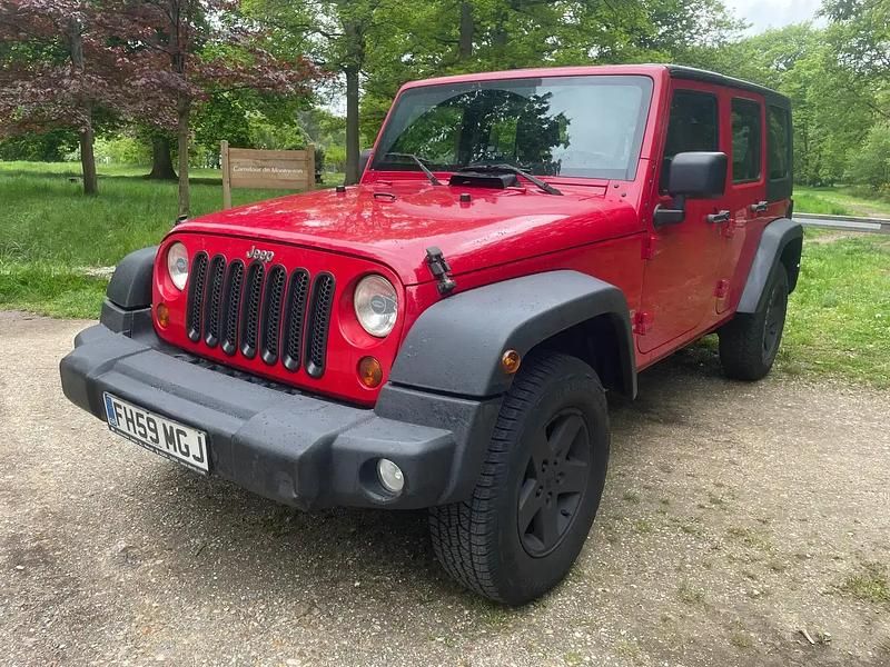 Rouge Utilisé 2010 Jeep Wrangler Sahara SUV | 22 900 € - Image 1/4