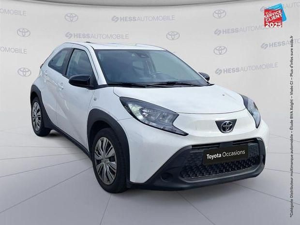 Blanc Utilisé 2023 Toyota Aygo Citadine | 14 499 € (Prix juste) - Image 1/4