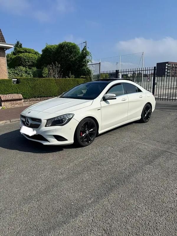 Utilisé 2013 Mercedes CLA220 Berline | 12 500 € (Super prix) - Image 1/4