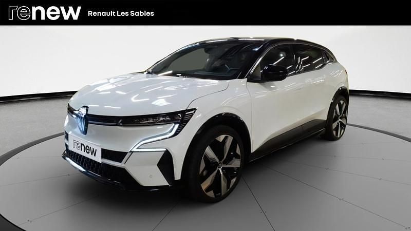 Blanc Occasion 2023 Renault Megane E-Tech Techno Berline | 24 990 € (Prix juste) - Image 1/4