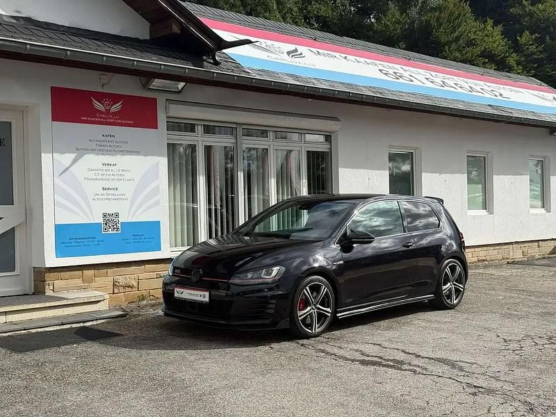 Noir Utilisé 2015 VW Golf VII GTI Citadine | 14 499 € (Super prix) - Image 1/4