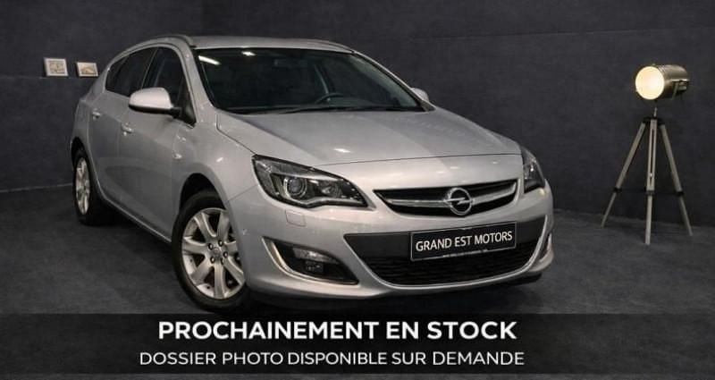 Occasion Opel Astra Cosmo 110 ch (80 kW) 2014 Berline