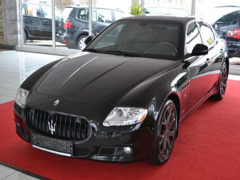 Noir Utilisé 2009 Maserati Quattroporte Berline | 39 990 € - Image 1/4
