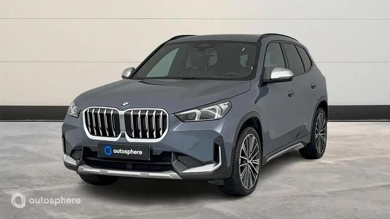 Gris Occasion 2022 BMW X1 xLine SUV | 35 999 € (Prix assez cher) - Image 1/4