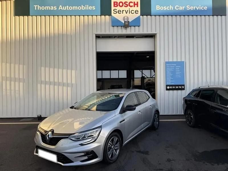 Blanc Occasion 2024 Renault Mégane IV Evolution Berline | 19 995 € (Prix juste) - Image 1/4