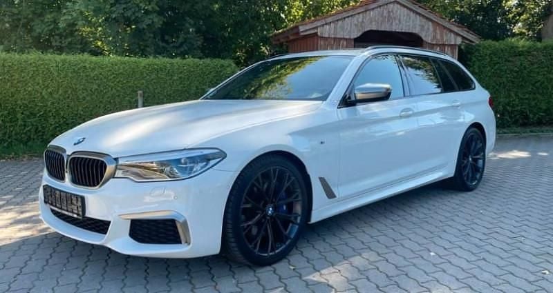 Blanc Occasion 2019 BMW M550 M Sport Berline | 37 990 € - Image 1/4