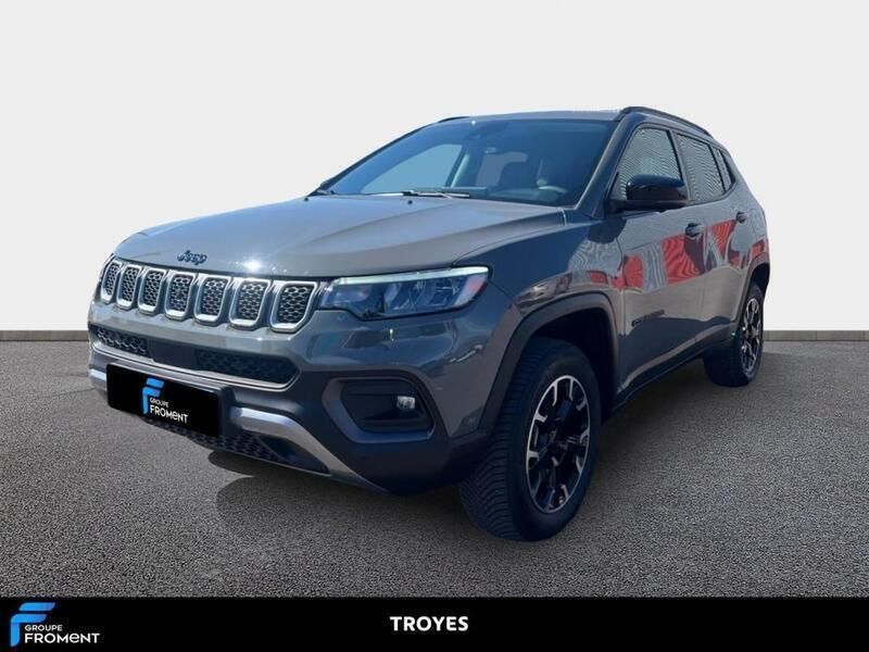Gris Utilisé 2023 Jeep Compass SUV | 32 490 € (Prix assez cher) - Image 1/3