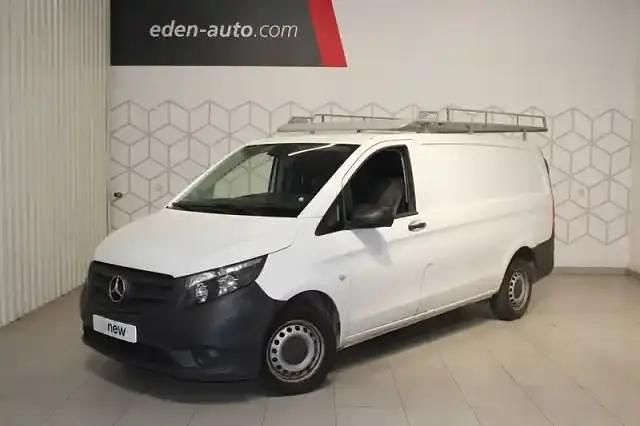 Blanc Utilisé 2020 Mercedes Vito | 19 390 € - Image 1/4