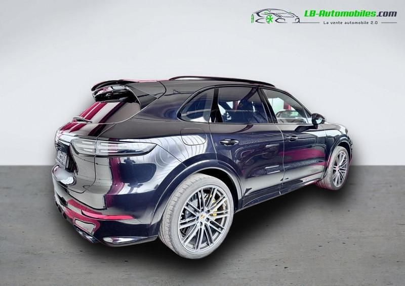 Utilisé 2019 Porsche Cayenne Turbo S SUV | 114 500 € (Prix juste) - Image 1/4