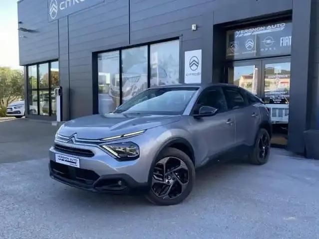 Gris clair Occasion 2024 Citroën C4 PureTech Berline | 16 970 € (Bon prix) - Image 1/4