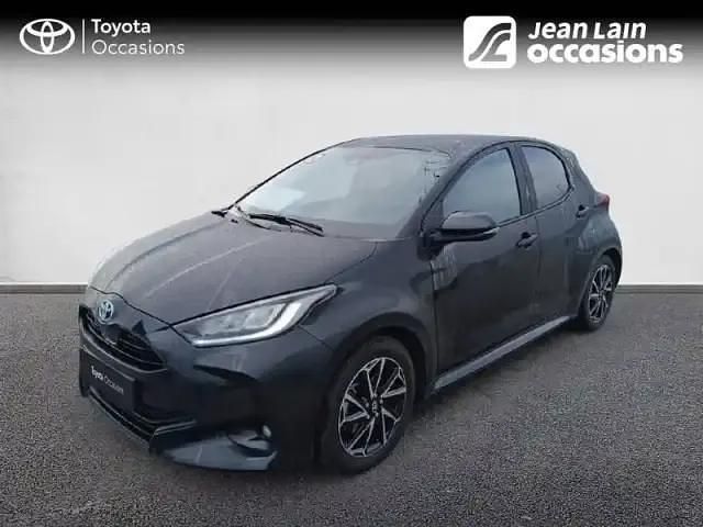 Occasion Toyota Yaris Hybrid 2022 Noir Berline