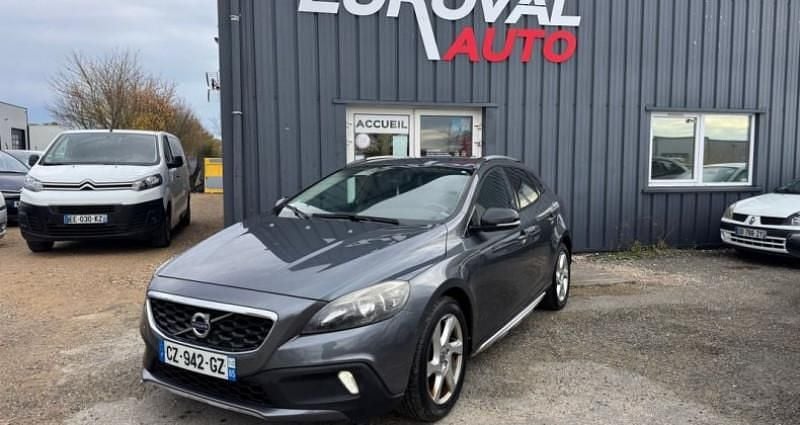 Utilisé 2013 Volvo V40 CC Break | 6 990 € - Image 1/4