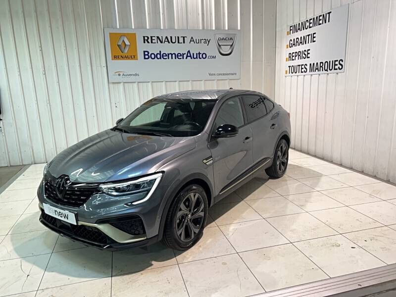 Utilisé 2023 Renault Arkana Engineered SUV | 28 490 € (Prix cher) - Image 1/4