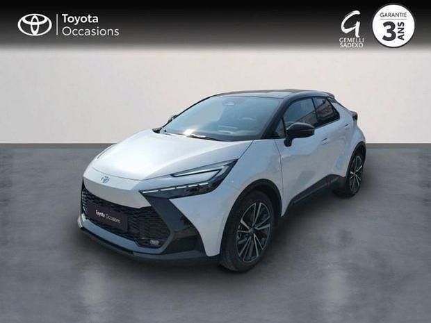 Blanc Utilisé 2025 Toyota C-HR SUV | 38 490 € - Image 1/4