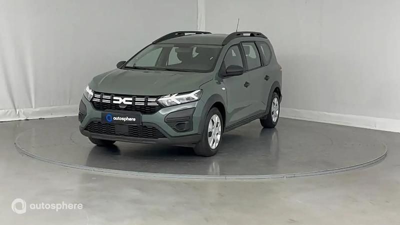 Utilisé 2023 Dacia Jogger Essentiel Monospace | 16 799 € (Prix juste) - Image 1/4