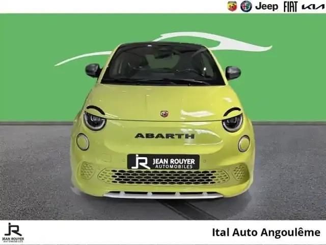 Occasion Abarth 500 Scorpionissima 2024 Vert acide Berline