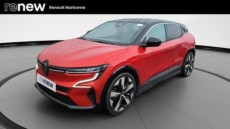 Rouge Occasion 2022 Renault Megane E-Tech Techno Berline | 21 580 € (Prix juste) - Image 1/4