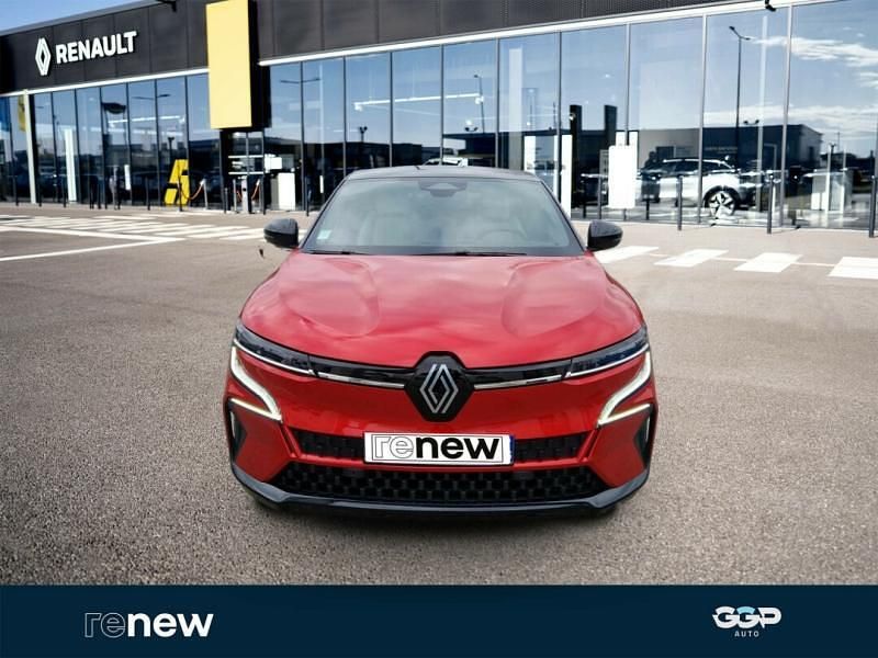 Occasion Renault Megane E-Tech Iconic 161 kW (220 ch) 2022 Rouge Berline