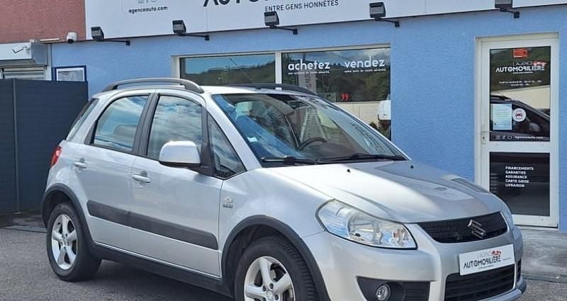 Utilisé 2009 Suzuki SX4 GL | 5 990 € - Image 1/4
