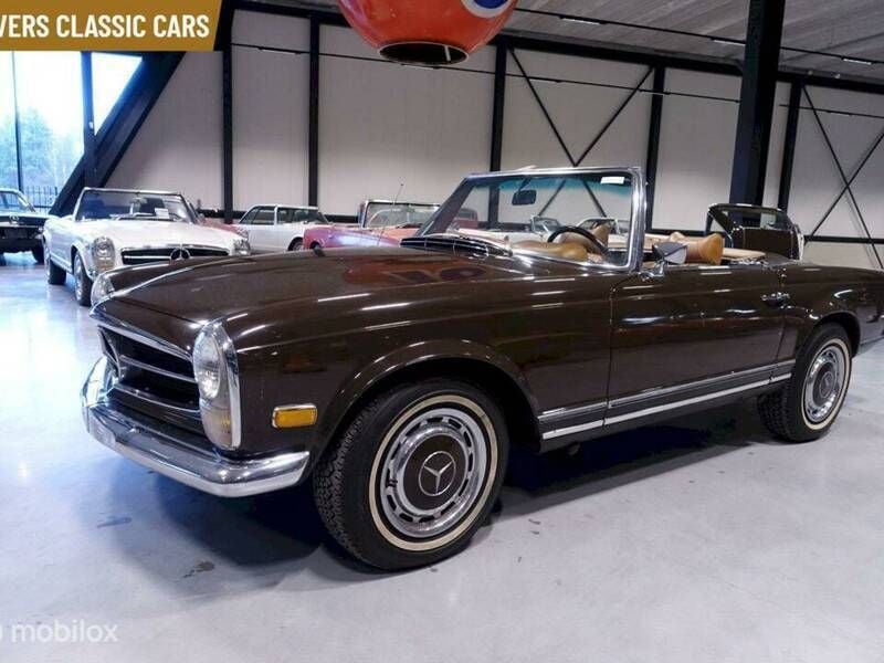 Marron Occasion 1968 Mercedes SL280 Cabriolet | 61 350 € - Image 1/4
