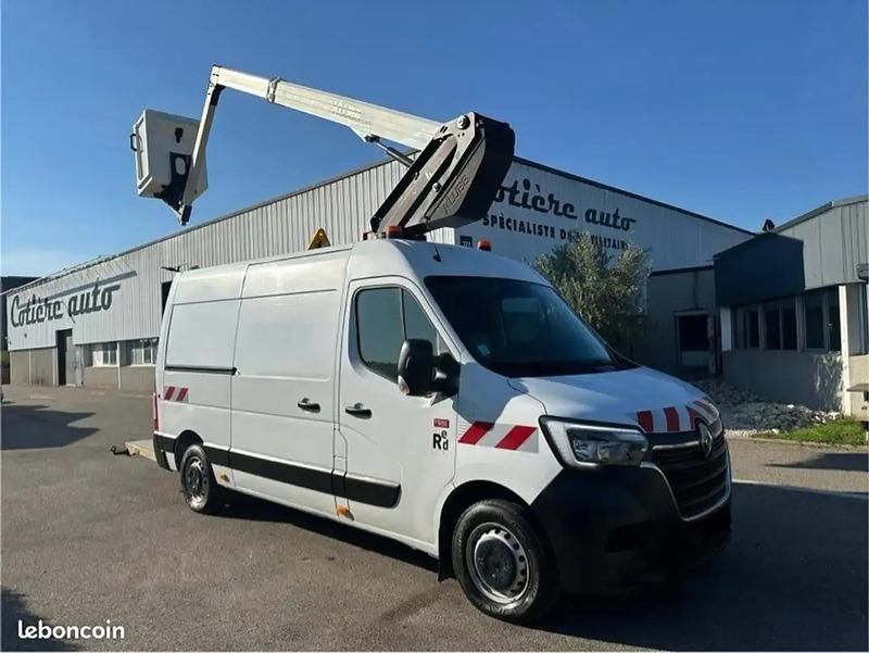 Utilisé 2021 Renault Master Van | 18 490 € - Image 1/4