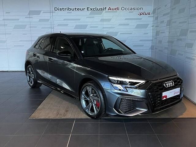 Gris daytona nacré Utilisé 2024 Audi A3 Sportback e-tron Competition Berline | 39 990 € (Prix cher) - Image 1/4