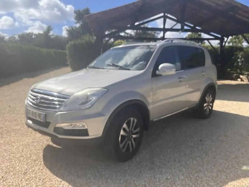 Argent Occasion 2014 Ssangyong (KGM) Rexton SUV | 9 750 € - Image 1/4
