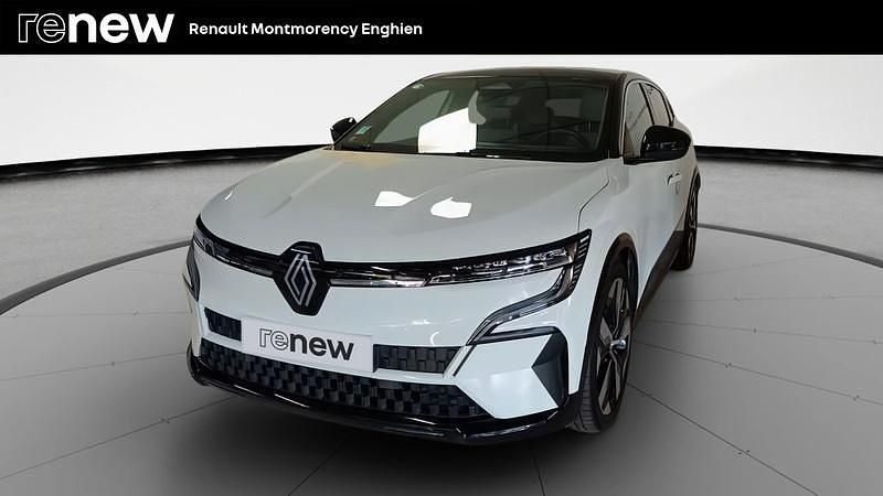 Blanc Occasion 2022 Renault Megane E-Tech Techno Berline | 19 980 € (Prix juste) - Image 1/4
