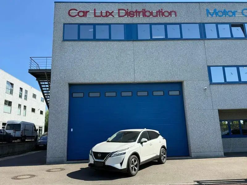 Blanc Utilisé 2024 Nissan Qashqai N-Connecta SUV | 28 194 € (Prix juste) - Image 1/4
