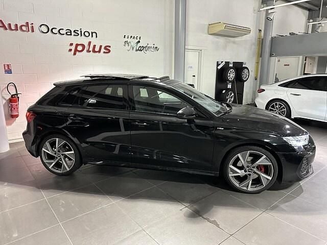 Occasion Audi A3 S-Line 150 ch (110 kW) 2025 Noir mythique métallisé