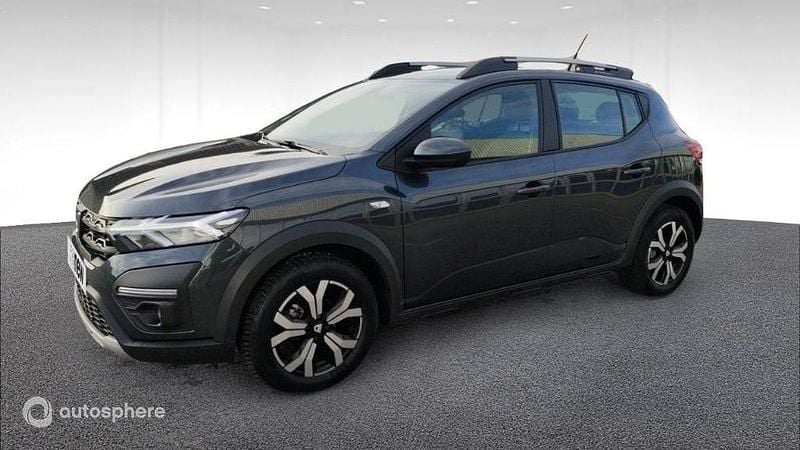 Gris Utilisé 2021 Dacia Sandero Comfort Berline | 13 280 € (Prix juste) - Image 1/4