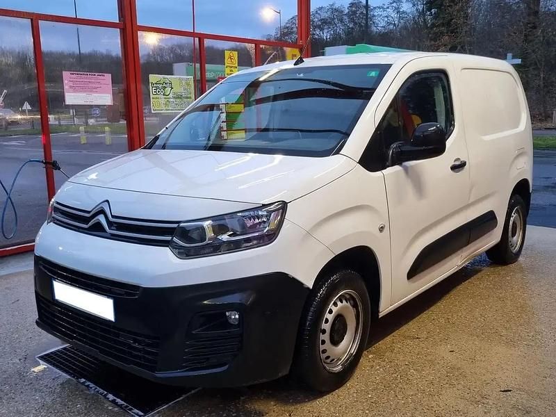 Blanc Occasion 2019 Citroën Berlingo Feel Monospace | 7 500 € (Bon prix) - Image 1/4