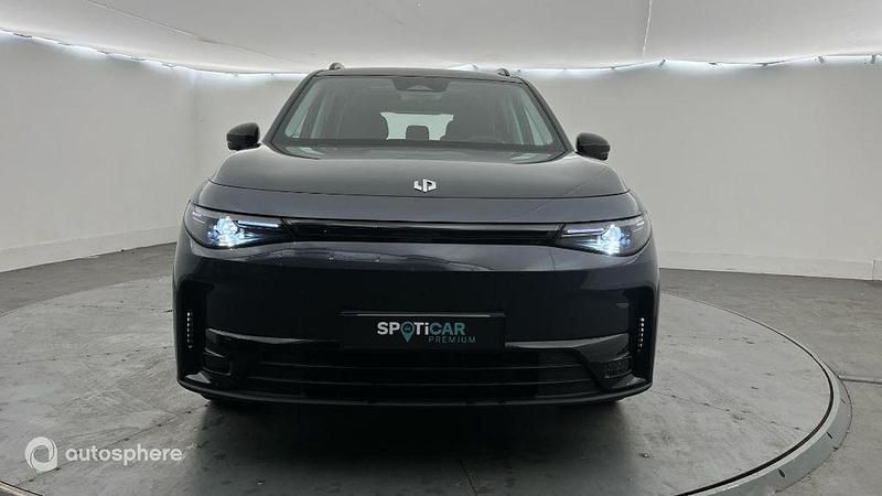 Image 2/4
