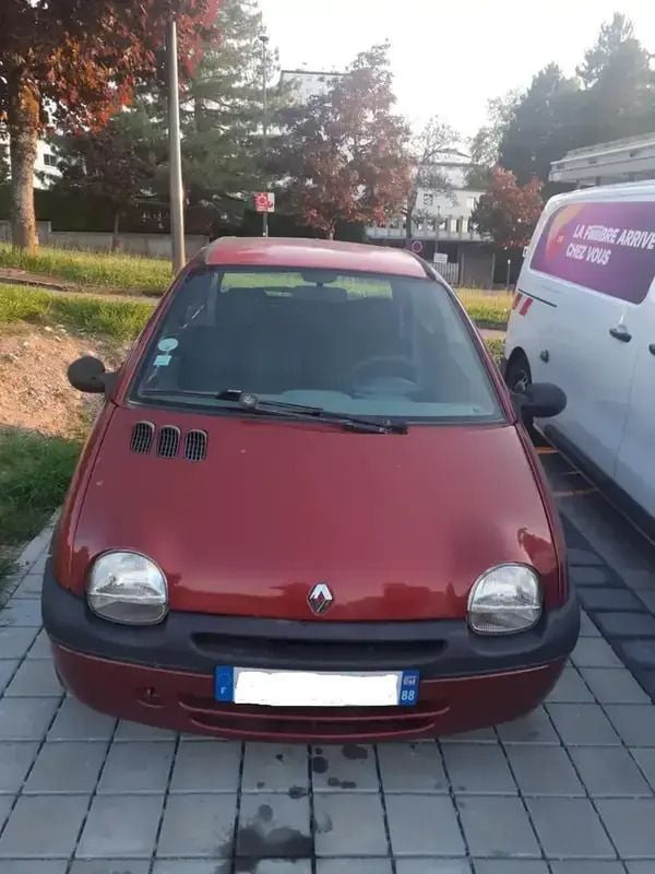 Rouge Utilisé 2000 Renault Twingo Citadine | 1 700 € (Bon prix) - Image 1/4