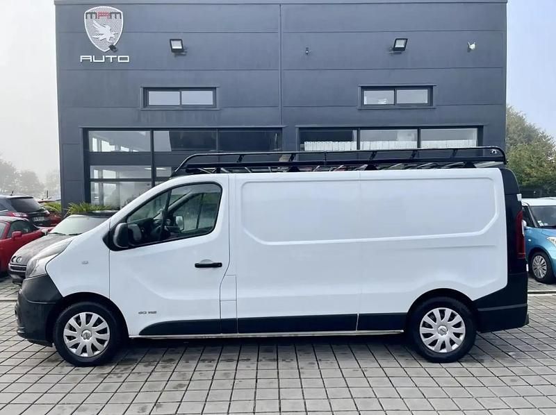 Blanc Utilisé 2020 Nissan NV300 S Van | 19 490 € - Image 1/4