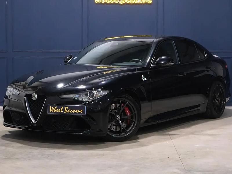 Noir Occasion 2017 Alfa Romeo Giulia Quadrifoglio Berline | 54 900 € (Super prix) - Image 1/4